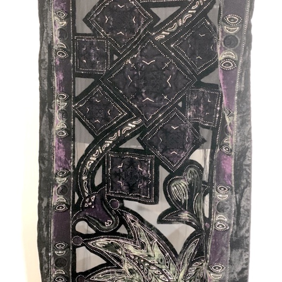 Boho Fringe Metallic Embellishments 18”Wide x 60” Long Felt Black Table Runner - Picture 7 of 13